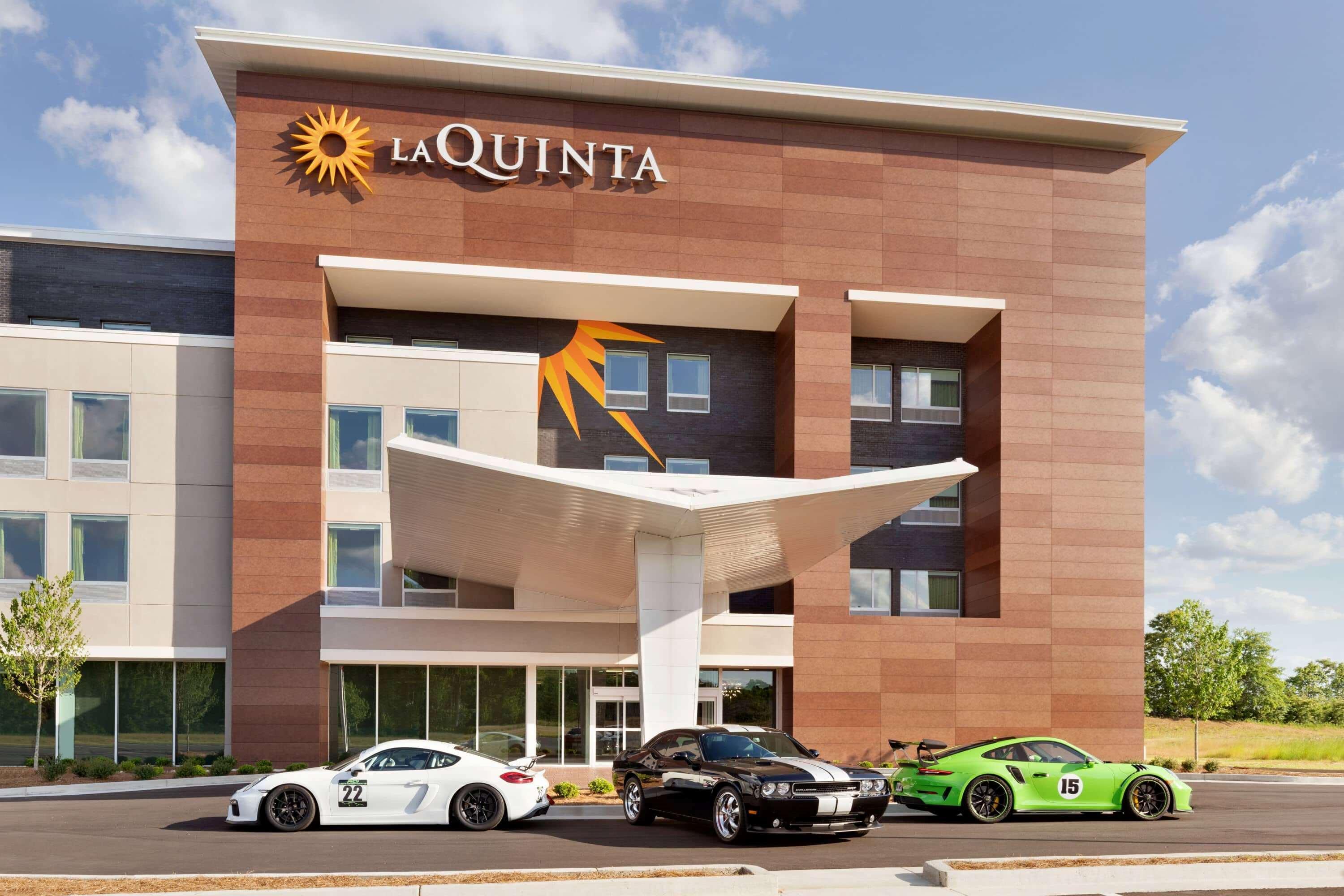La Quinta Inn & Suites By Wyndham Braselton Dış mekan fotoğraf