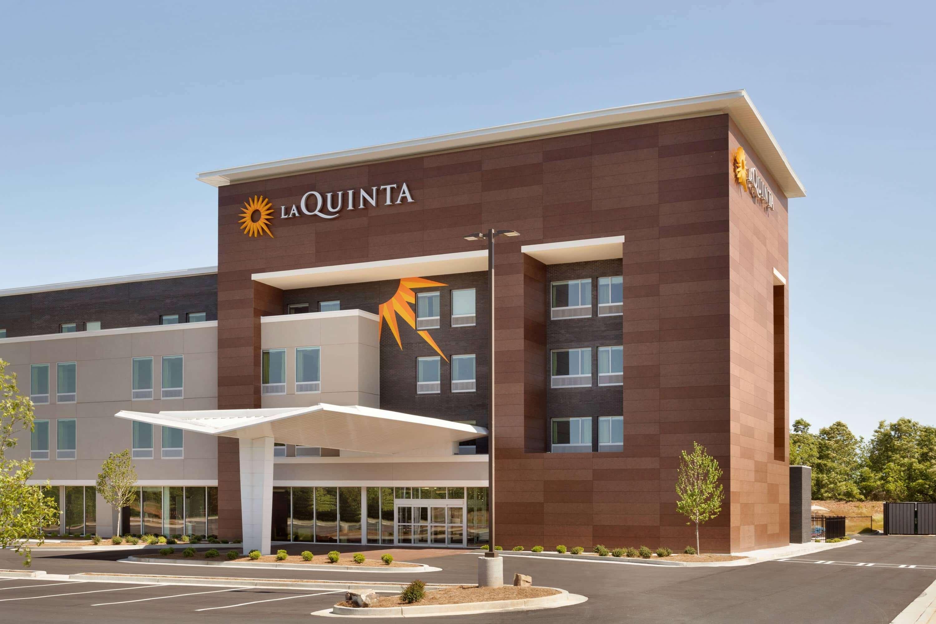 La Quinta Inn & Suites By Wyndham Braselton Dış mekan fotoğraf