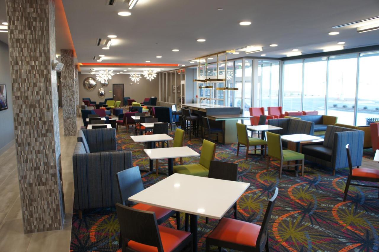 La Quinta Inn & Suites By Wyndham Braselton Dış mekan fotoğraf