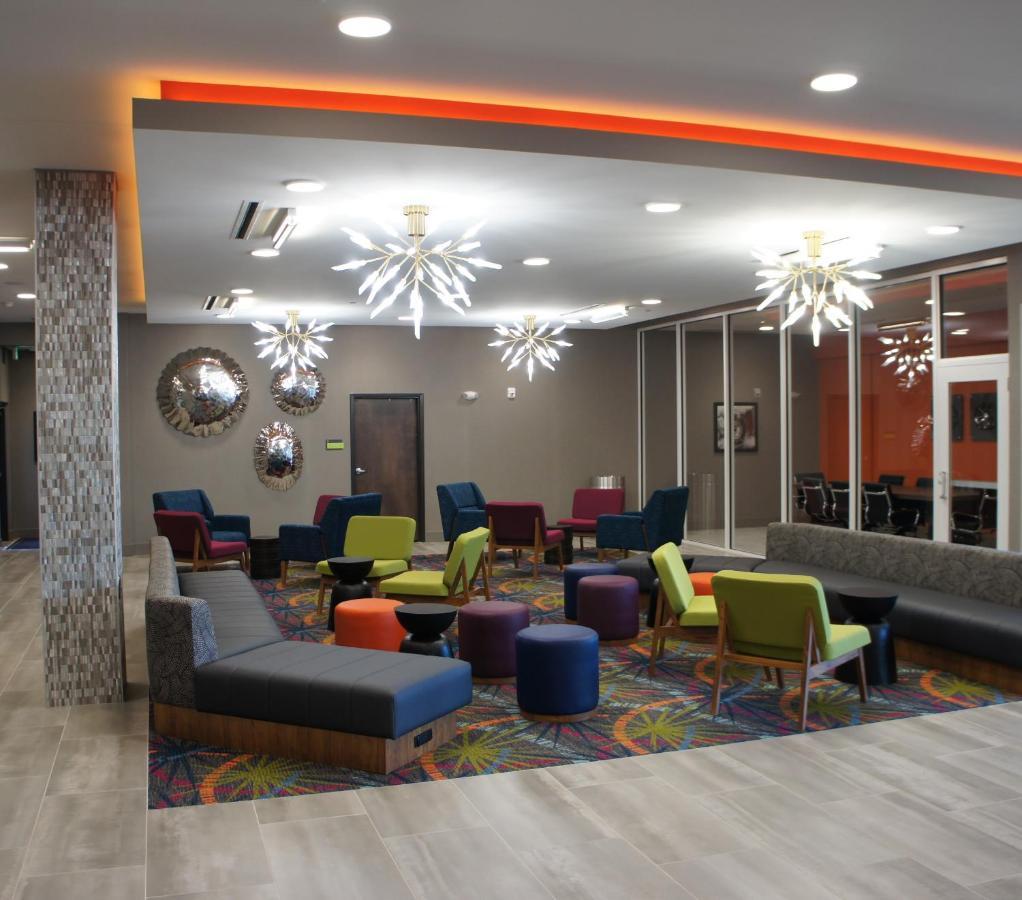La Quinta Inn & Suites By Wyndham Braselton Dış mekan fotoğraf
