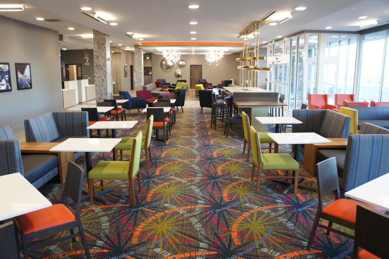 La Quinta Inn & Suites By Wyndham Braselton Dış mekan fotoğraf