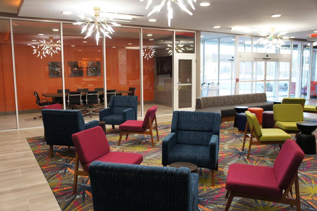 La Quinta Inn & Suites By Wyndham Braselton Dış mekan fotoğraf
