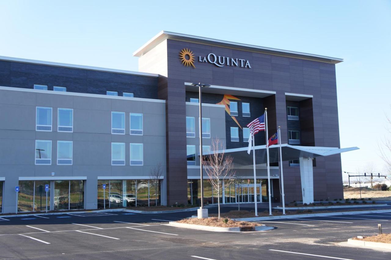 La Quinta Inn & Suites By Wyndham Braselton Dış mekan fotoğraf