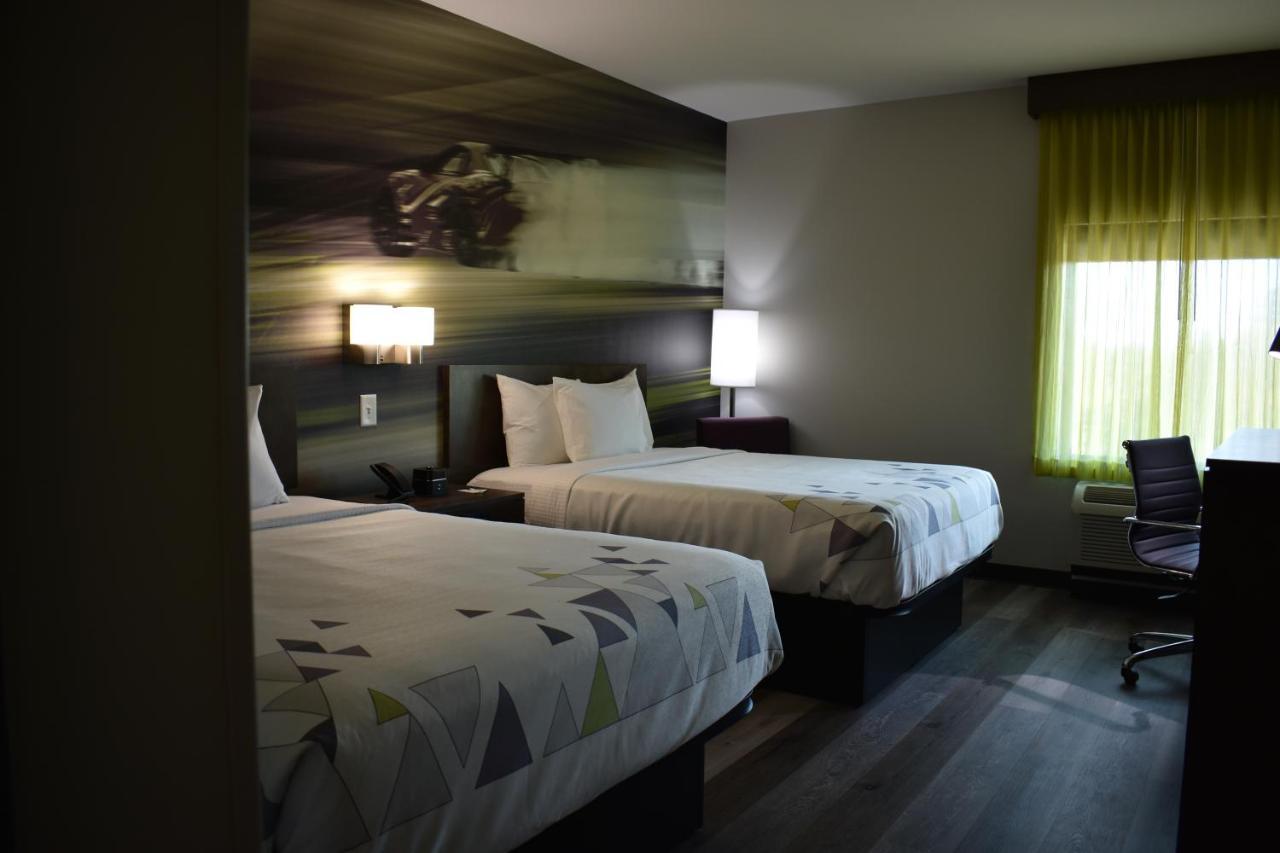 La Quinta Inn & Suites By Wyndham Braselton Dış mekan fotoğraf