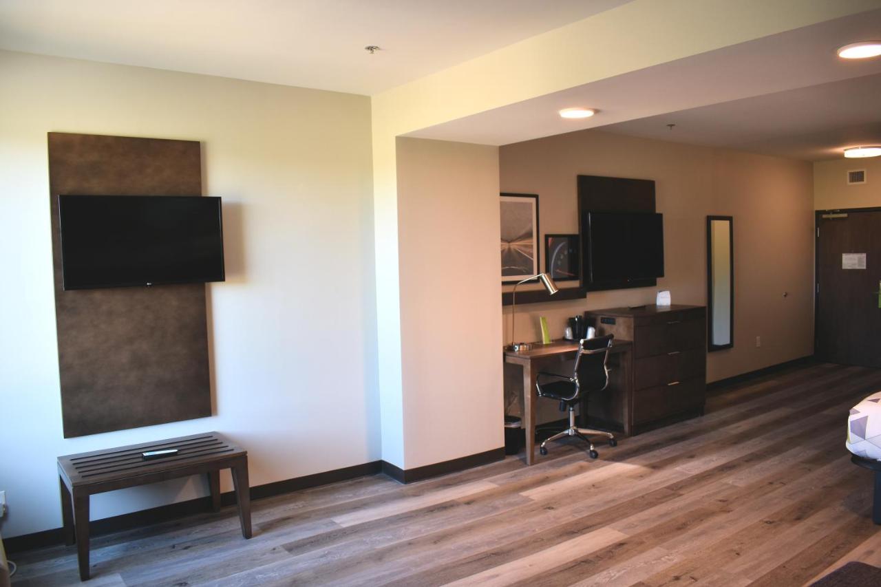 La Quinta Inn & Suites By Wyndham Braselton Dış mekan fotoğraf